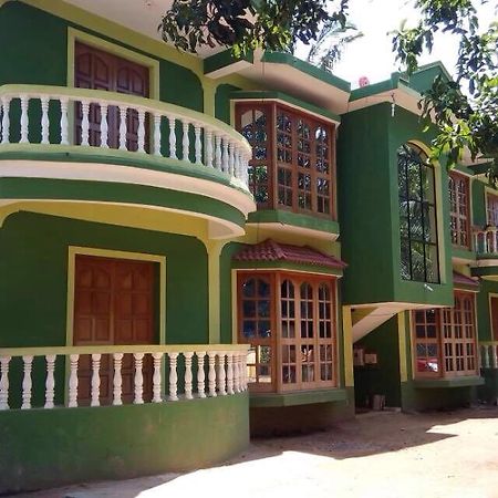 J.S Holiday Guest House Calangute Ngoại thất bức ảnh
